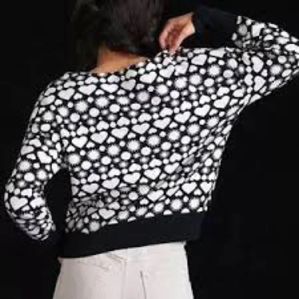 ⭐️ Maeve Anthropologie Sunshine in my Heart Cozy Sweater Black White Sun MEDIUM - Picture 3 of 14